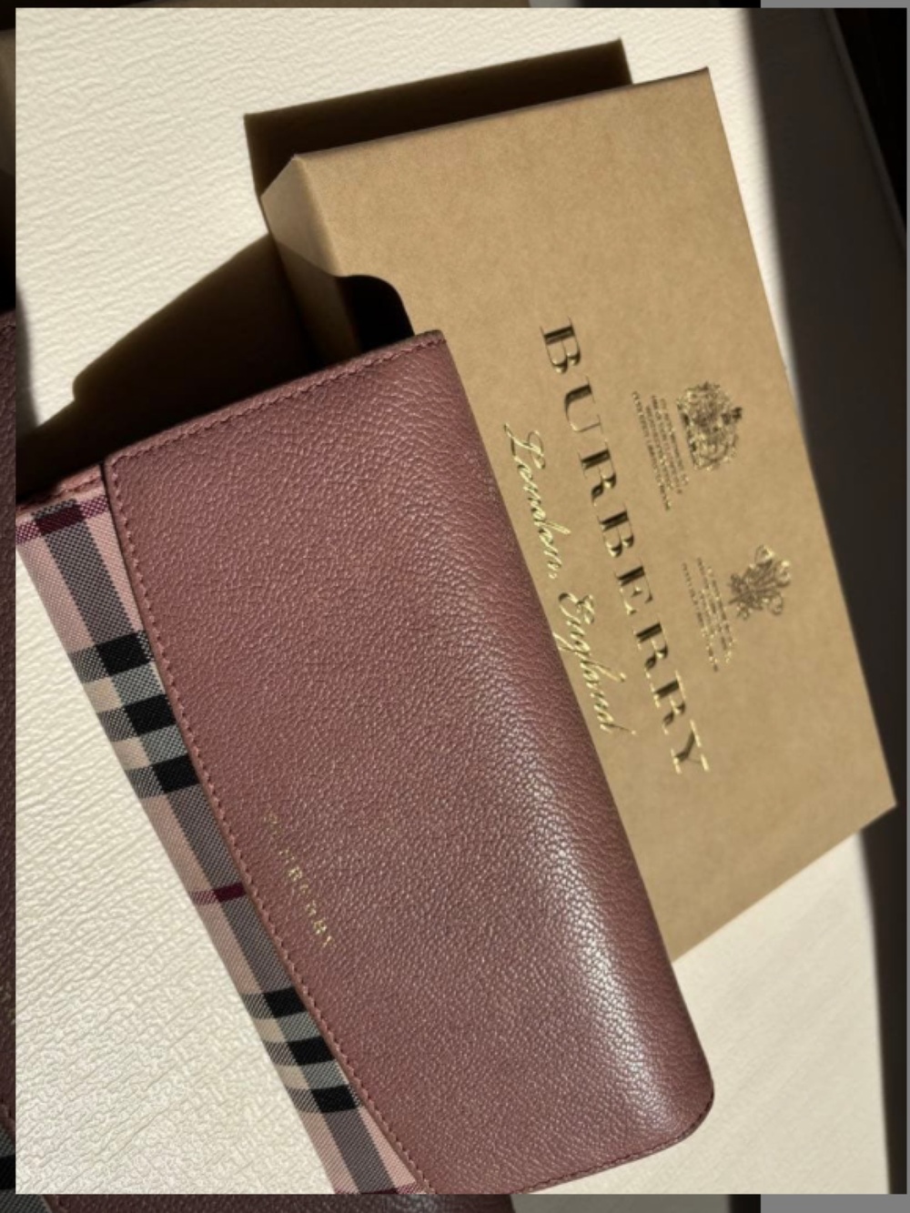 Burberry Dusty Pink Leather Continental Wallet with House Check Trim - Picture 9 of 9